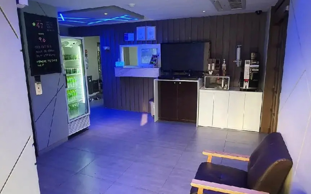 Lazzii Motel Centum