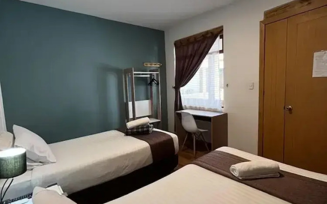 San Rocke House Hotel