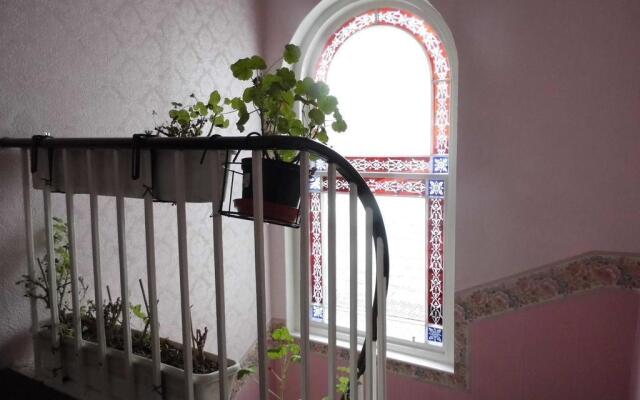Averon Guest House
