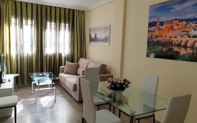 Piso Orillas Guadalquivir y Mezquita