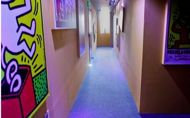 Lucy Motel