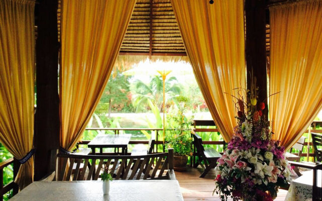 PuraVida Pai Resort
