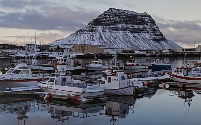 Kirkjufell Guesthouse and Apartments