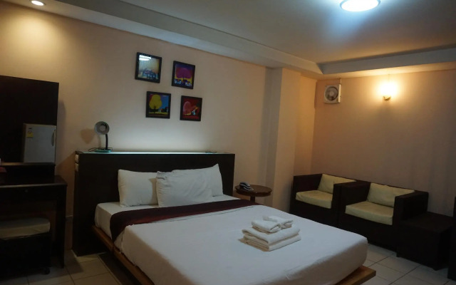 Bangkok Travel Suites