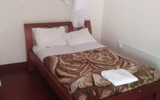 Mt Kenya Safari Halt Hotel