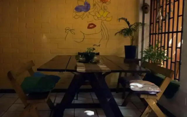 Pool House Hostel