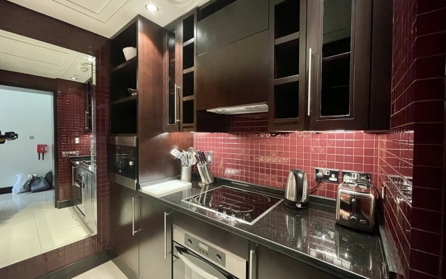 Amazing 1 Bedroom in Address Downtown