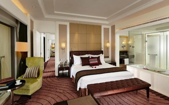 Legend International Hotel