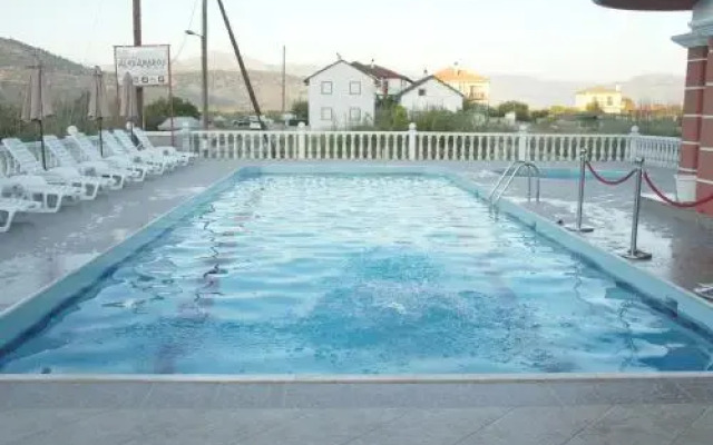 Hotel Alexandros