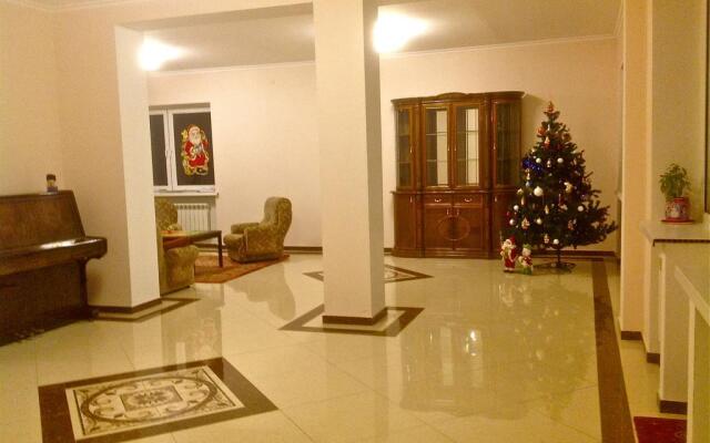 Mini Hotel Andol