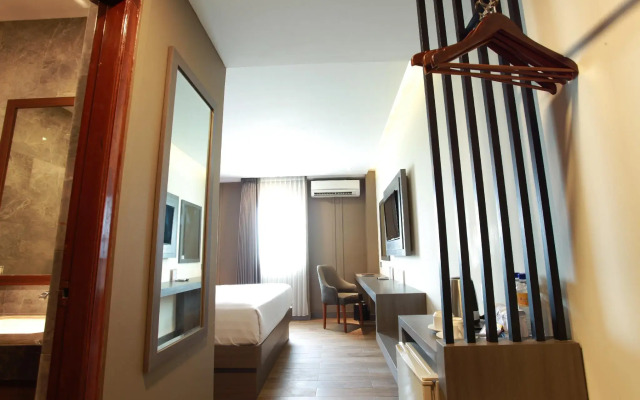 Horison Plaza Tegal