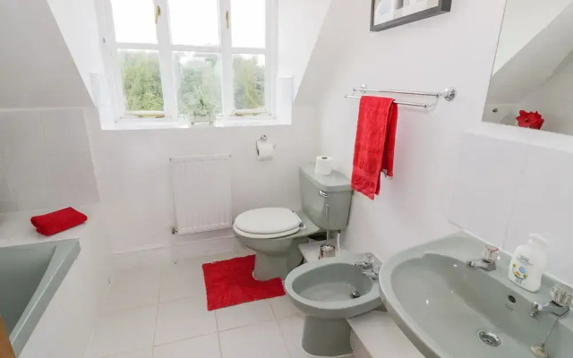 Hollywall Cottage
