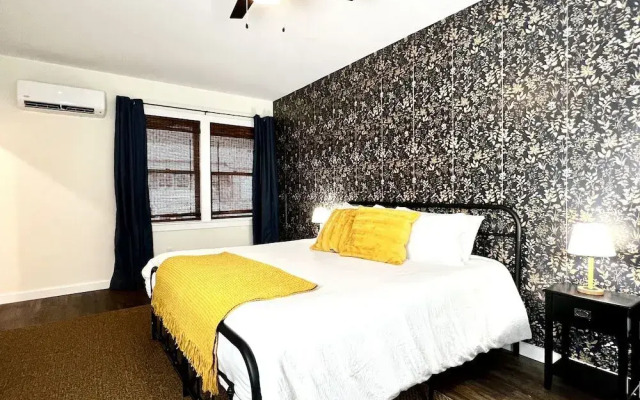 Creekside Suites