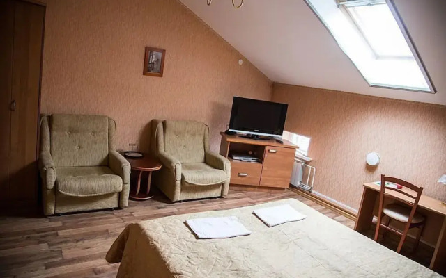 Отель «Летучая мышь»