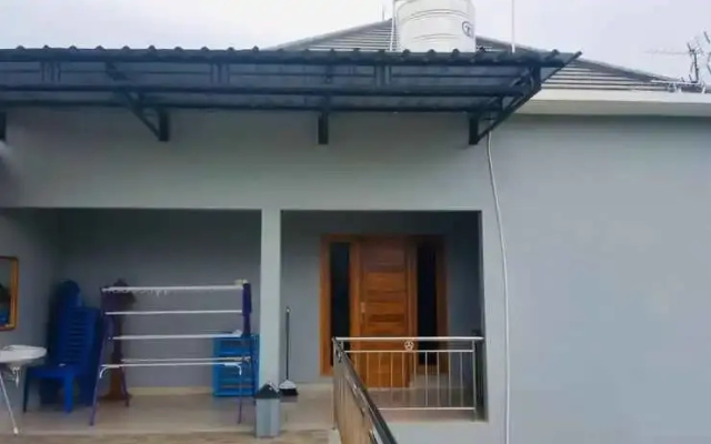 Modern House Yia