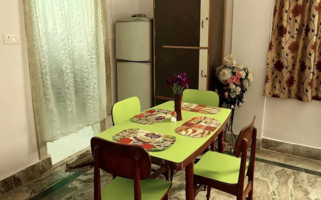 OYO 3634 Apartment RK Hospitality