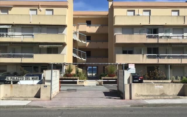 Studio 207-Les pieds dans l’eau à 30m de la plage