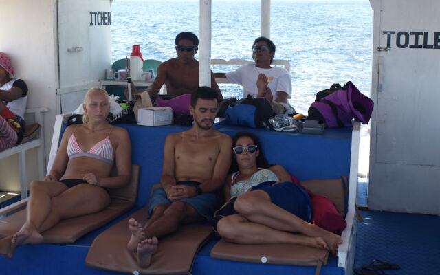 The Sharks Tail Dive Center