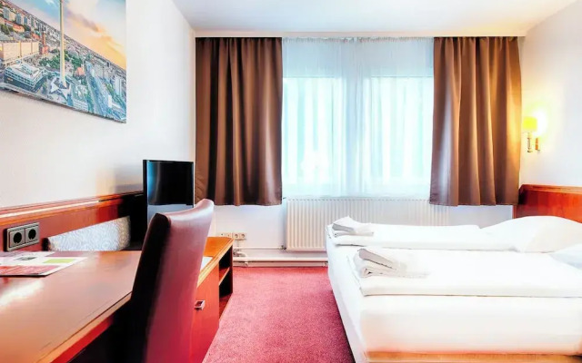 Hotel B1 & Hotel B1 Tourist