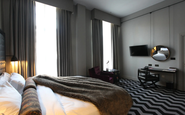 Hotel Gotham
