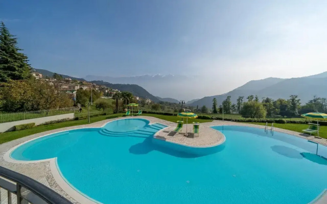 Amazing Home in Vesio di Tremosine BS With 2 Bedrooms, Wifi and Outdoor Swimming Pool