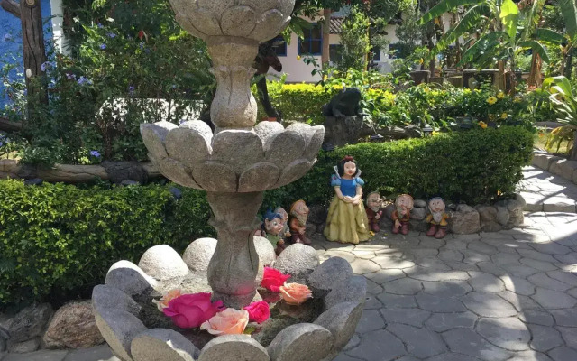 Hostal Jardín Escondido