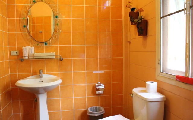 Samsensam Place Hotel