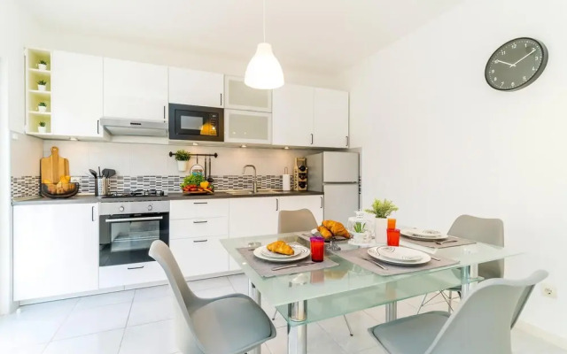 Awesome Home in Bosanka With Wifi and 2 Bedrooms