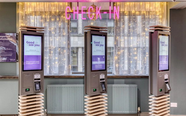 Premier Inn Glasgow City - George Square