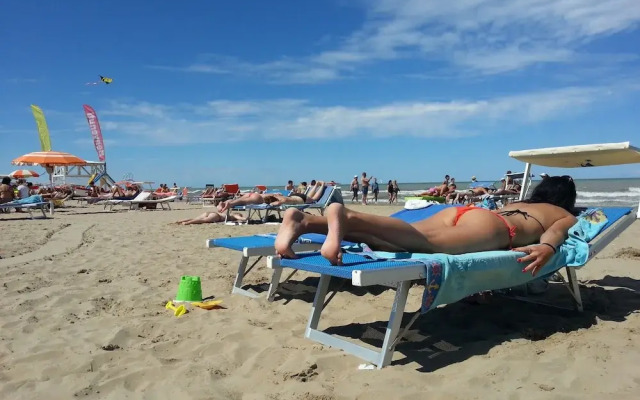 Appartamento sulla spiaggia con balcone