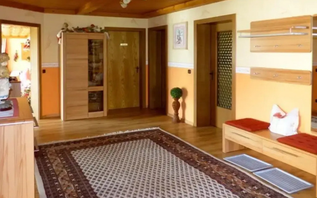 Scenic Apartment With Balcony, Garden, Deckchairs, Barbecue