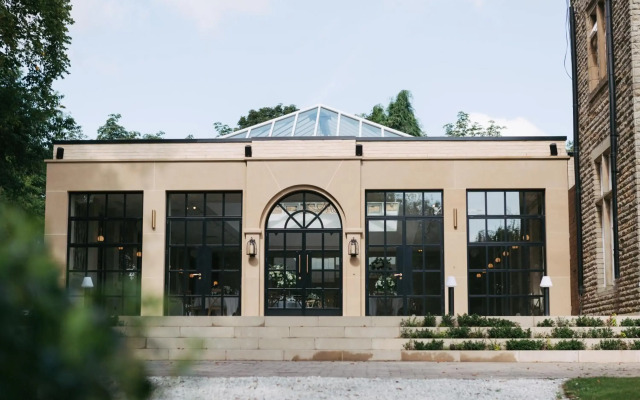 Woodlands Hotel