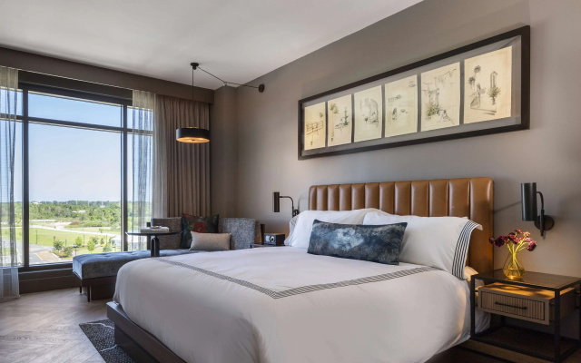 Thompson Savannah, by Hyatt