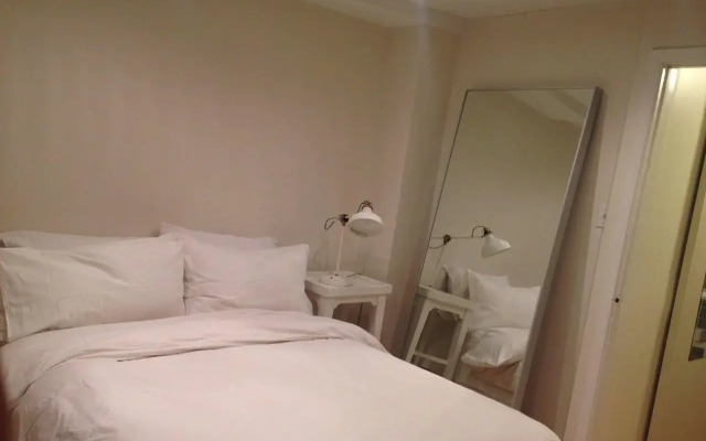 Hipster Bachelor Pads