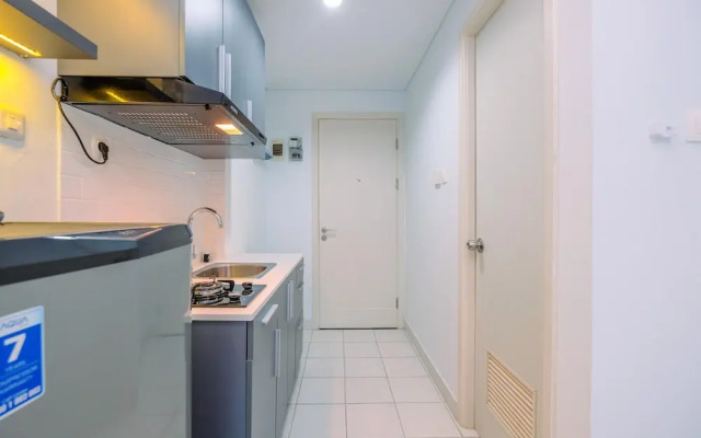 Cozy Studio At Patraland Urbano Apartment Near Train Station