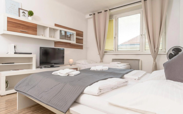 Kriehubergasse by ichbucheAT