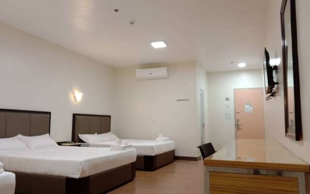 Meaco Royal Hotel- Lucena
