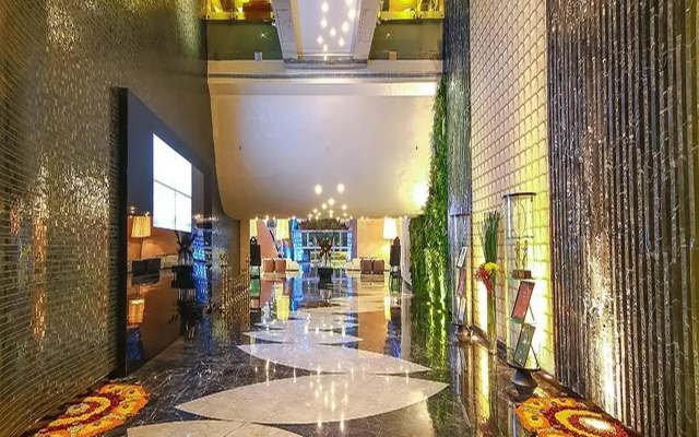 Sahara Star