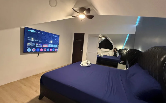 Kandi Suites 2BR with private Jacuzzi