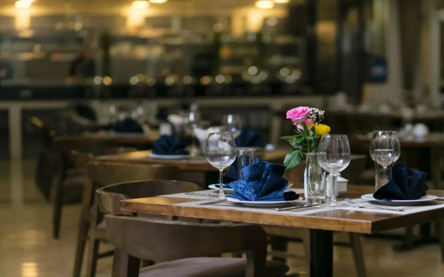Azure Sapa Hotel