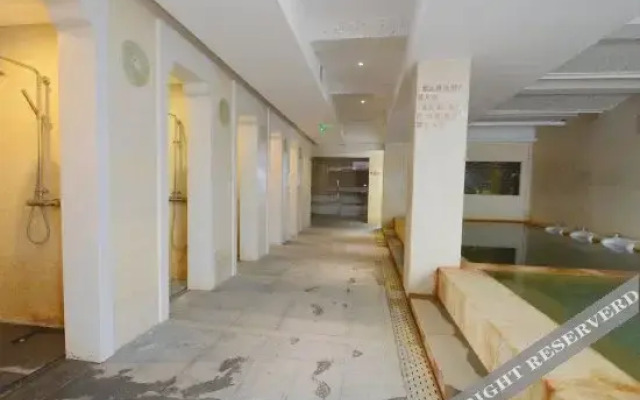 Nanjing Tangjia Yupin Hot Spring Hotel