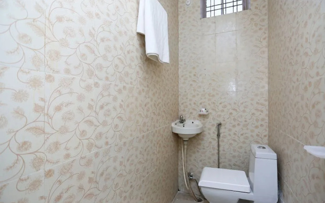 Hotel Dolly By OYO Rooms