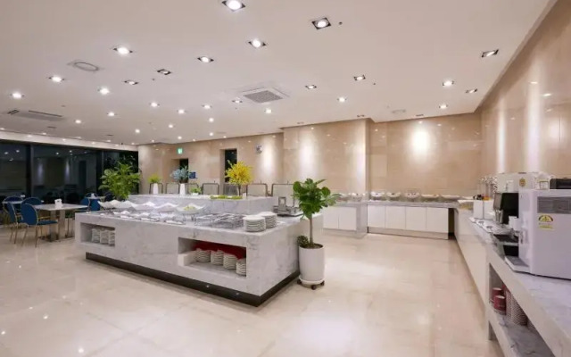 CS Hotel