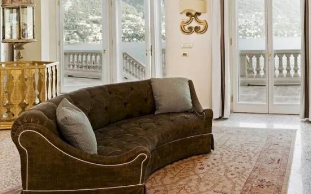 CastaDiva Residences