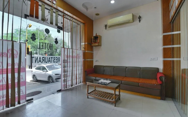 OYO 13346 Hotel A R Ganpati Plaza