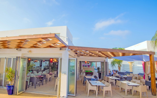 New Famagusta Hotel&Suites