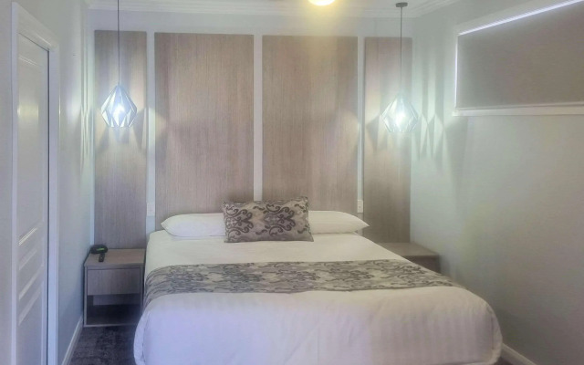 Comfort Inn Deakin Palms