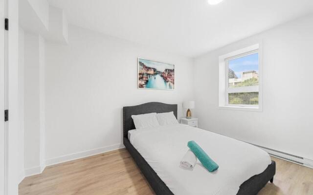 Stonewall Suites