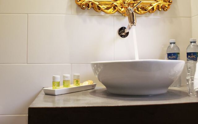 Dolce Lobo Boutique Stay