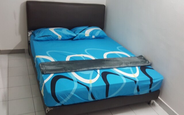 Homestay Ampang 100